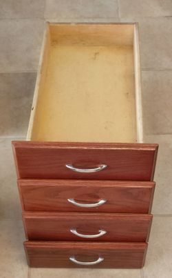 Kitchen drawers with hardware