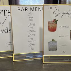 Wedding Sign Holder