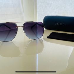 Men’s Gucci Gold Rimed Sunglasses 