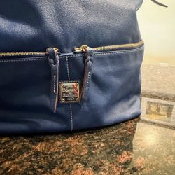 Dooney B Bag 80