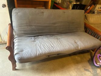Free Furniture