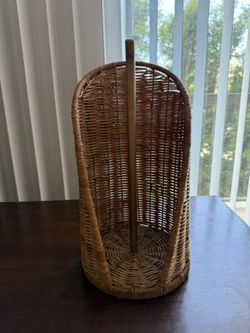 Wicker / Rattan Paper Towel Holder – Natural Brown