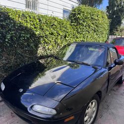 Mazda Miata 