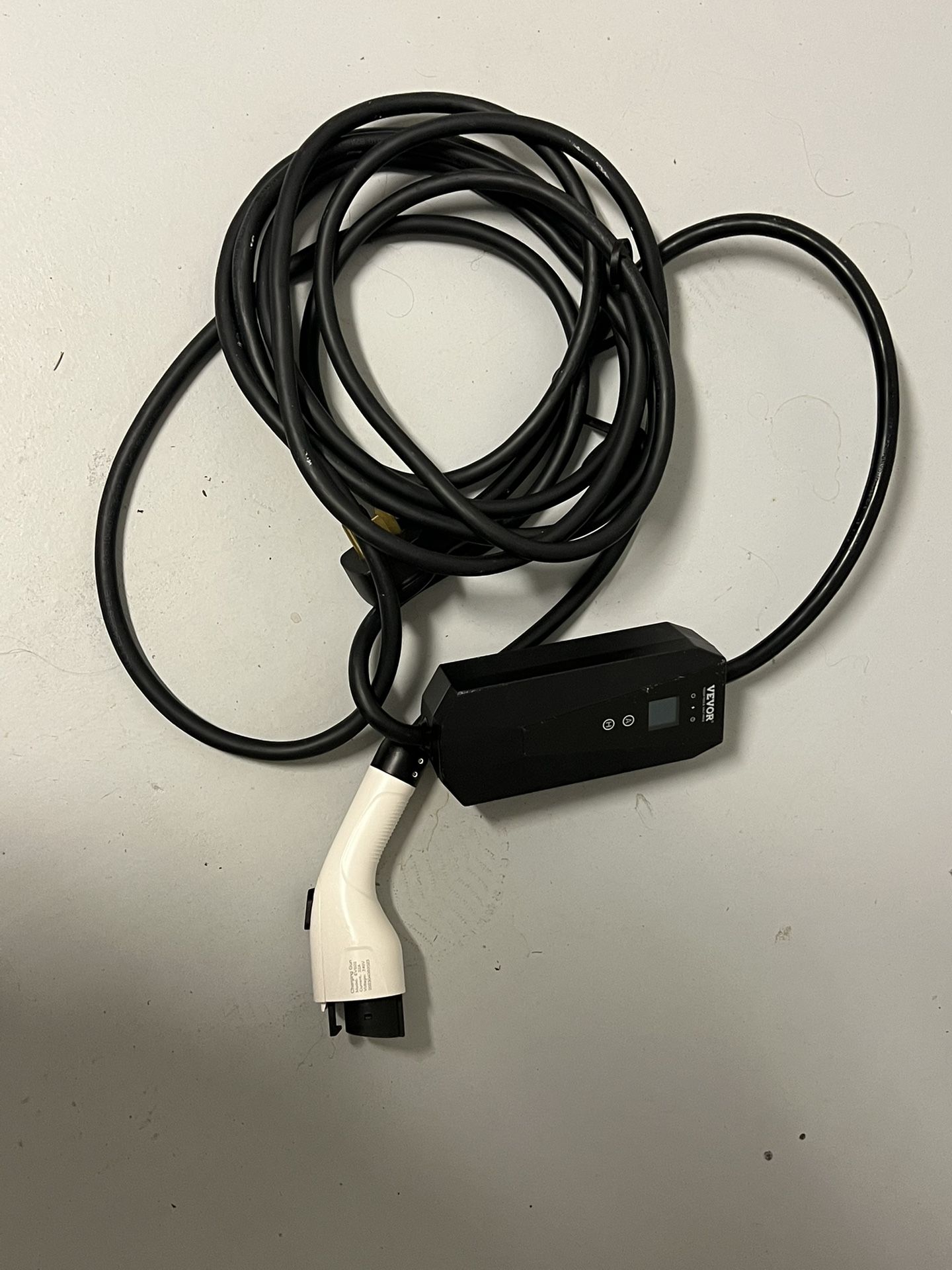 VEVOR Level 2 EV Charger – 240V / 32A Portable J1772 Plug