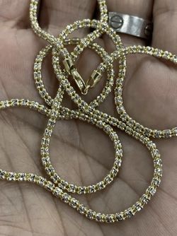 Solid 10k Roll Cut Chain 