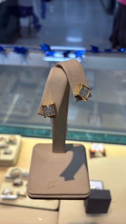 Diamond earrings