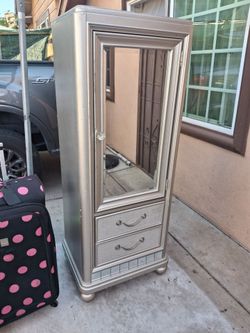 Door wardrobe $45