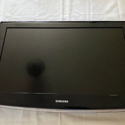 TV Samsung 32 Inch With Wall Mount