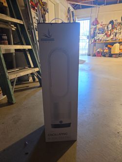 oscillating bladeless fan