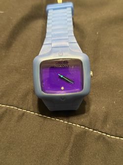 Rare Nixon "The Rubber Player" Watch – Blue/Purple (Genuine Diamond)