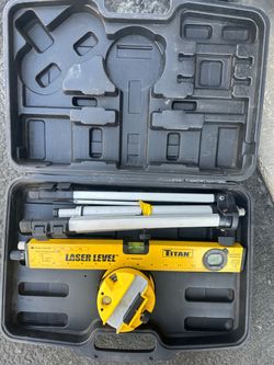 Titan Laser Level  with Case Tested Working