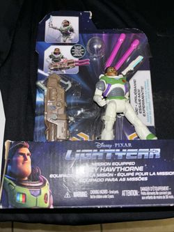 Disney Pixar Lightyear Izzy Hawthorne Figure Mattel NEW