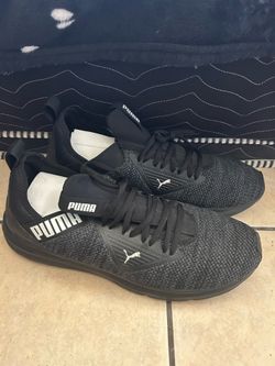 Pumas size 12