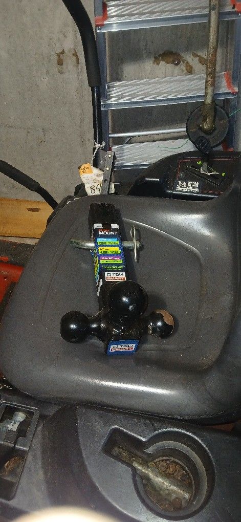 Tow Smart Tri-Ball Mount