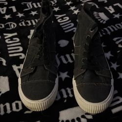 Size 7 Girls Shoes 
