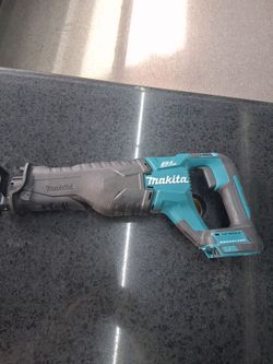 Makita Reciprocating Saw