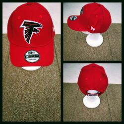 ATLANTA FALCONS NFL FOOTBALL ๐ STRAPBACK HAT.