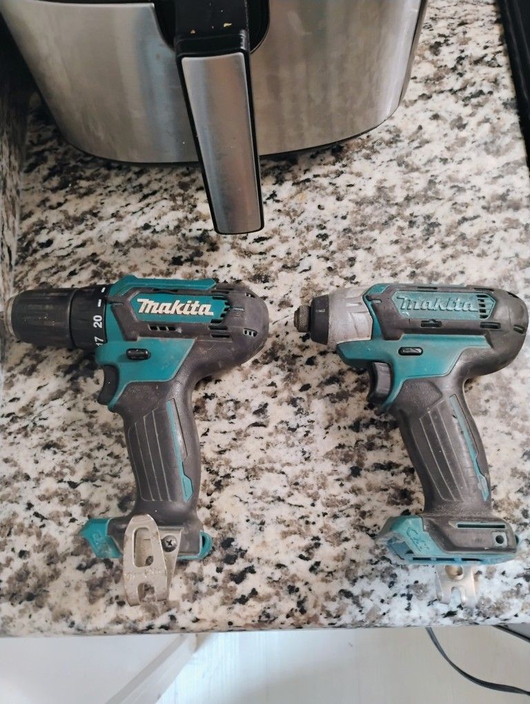 Makita Drill Set