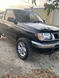 2000 Nissan Frontier XE