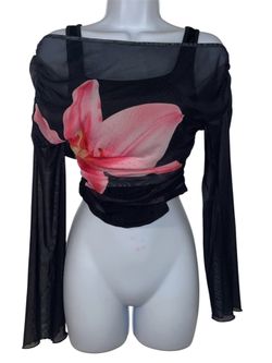 New Adorable top size M