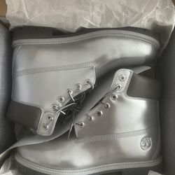 Veneda Carter Timberland Sz 10.5