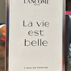 Lancome La Vie Est Belle L’Eau  3.4 Oz Eau De Parfum