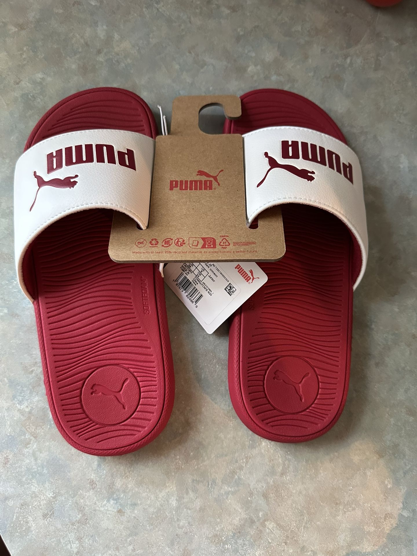 Boy’s PUMA Shower Slippers - Size 6