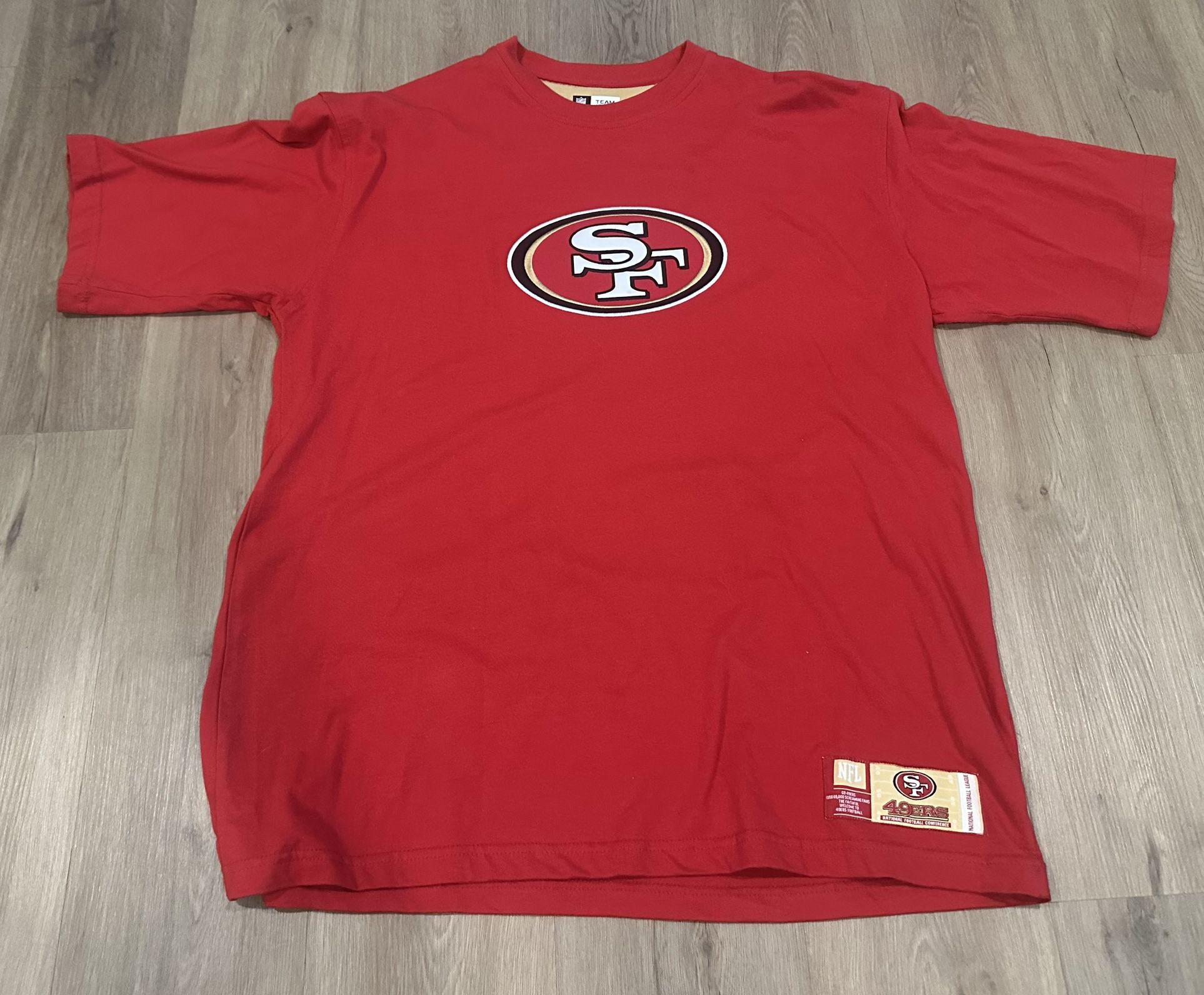 Official NFL Team Apparel San Francisco 49ers Men’s Crewneck XL Red/Metallic Gold Logo