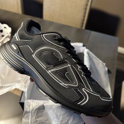 Dior B30