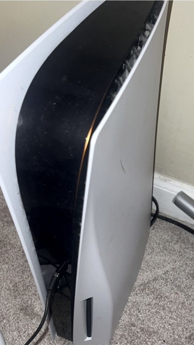 Used Ps5 Turns On Won’t Go To Main Screen $250