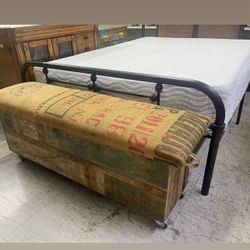 REPURPOSED BENCH CEDAR CHEST TRUNK CHAIR SEAT CUSHION POUFF SOLID WOOD METAL WHEELS