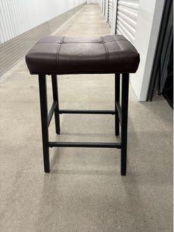 Set of stools