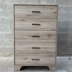 Tall 5-drawer Dresser 