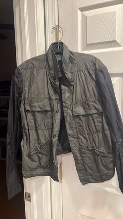 Two-tone jacket size medium large