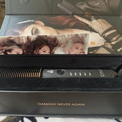 DNA Styling Comb in box