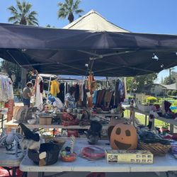 SUNDAY YARD SALE-most Items $1