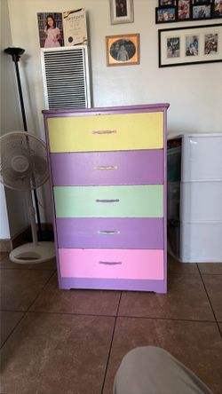 Dresser