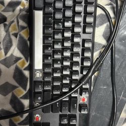 Apex Pro TKL (w Unopened Wrist Rest)