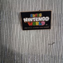 Used Super Nintendor World Pin Universal Studios Hollywood.