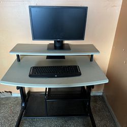 Computer Desk Very Sturdy Metal And Plastic Material 