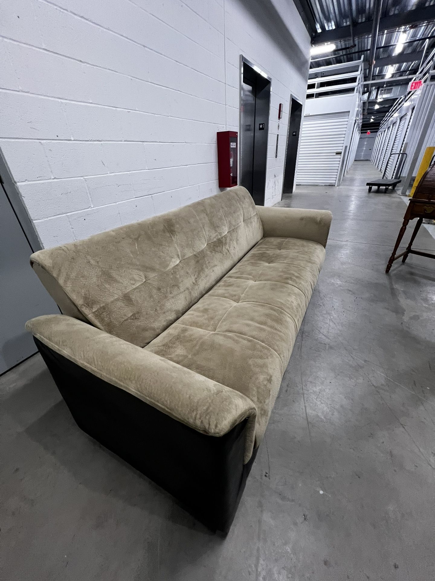 Beautiful Brown / Beige Futon Couch with Storage! ***Free Same-Day Delivery!***