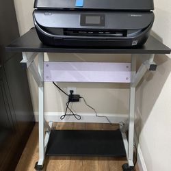 Computer Desk With Keyboard Tray