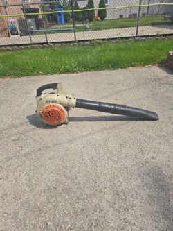 Leaf Blower