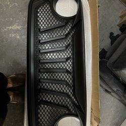 Black Grille with Mesh Grill Compatible with 2018-2019 Jeep Wrangler JL