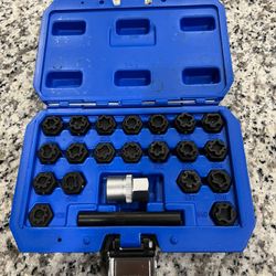 MR CARTOOL 22pcs Anti-Theft Screws Removal and Install Socket Sleeve Set Group for VW Wheel Lock Lugnut Removal Key Socket Set Anti-Theft Screw Lug Nu