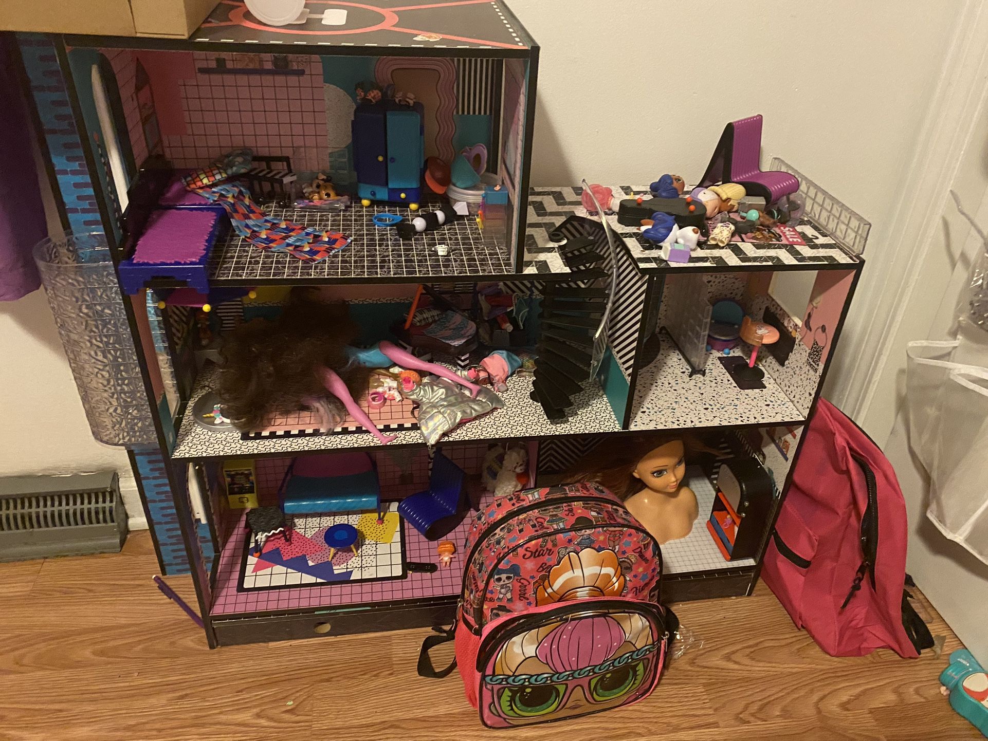 lol doll house
