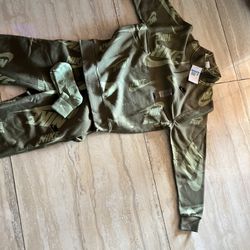 Nike Track Suit Brand New 