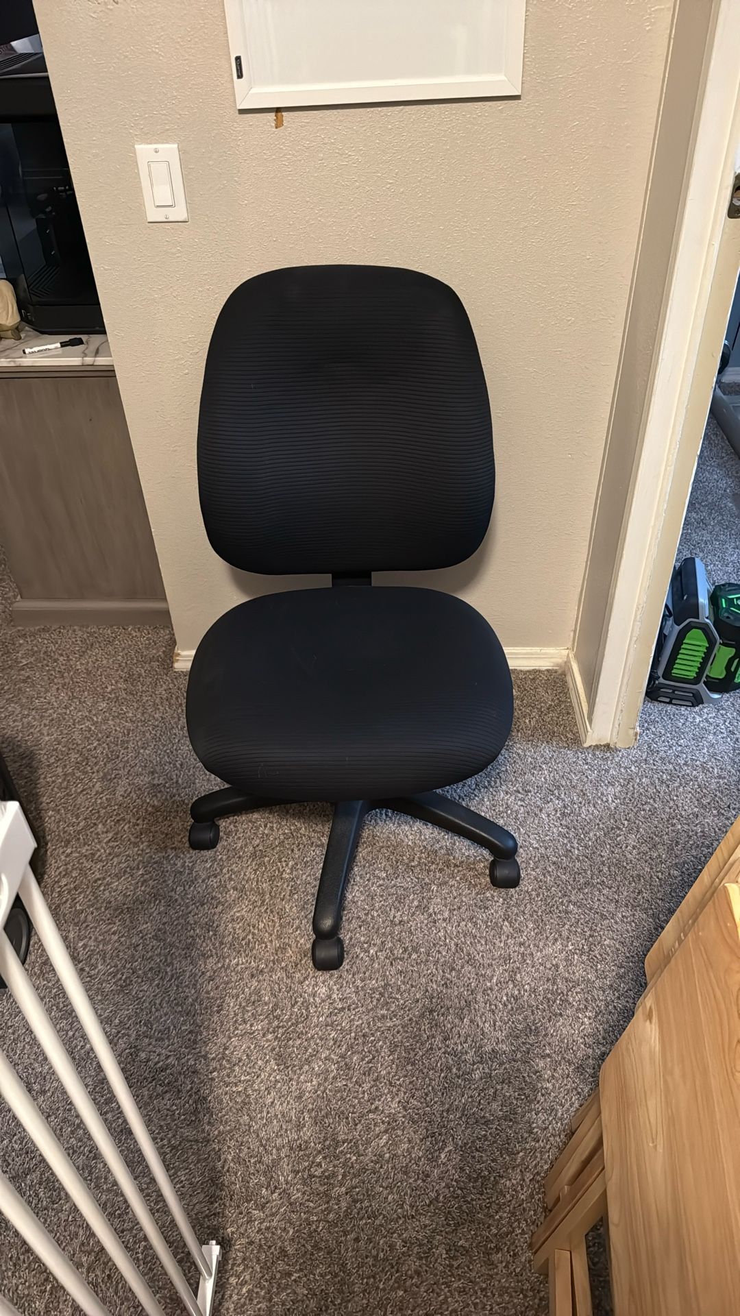 Comfortable office chair