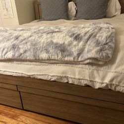 King Sized Bed With Mattress And Side Table 
