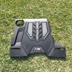 BMW M5 Engine Cover